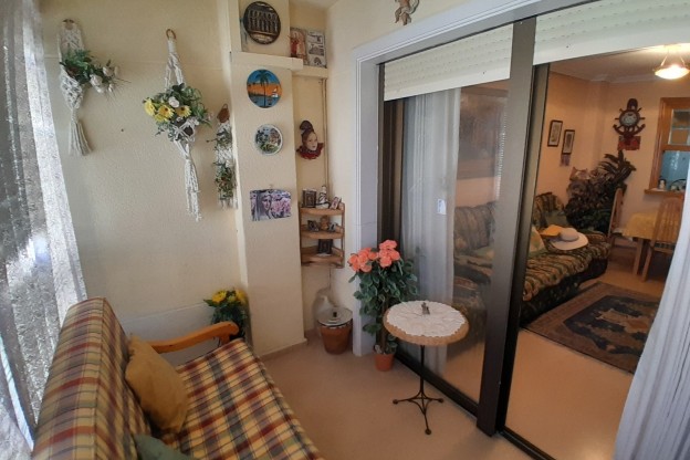 Apartamento / Piso - Venta - Guardamar del Segura - Urbanizaciones
