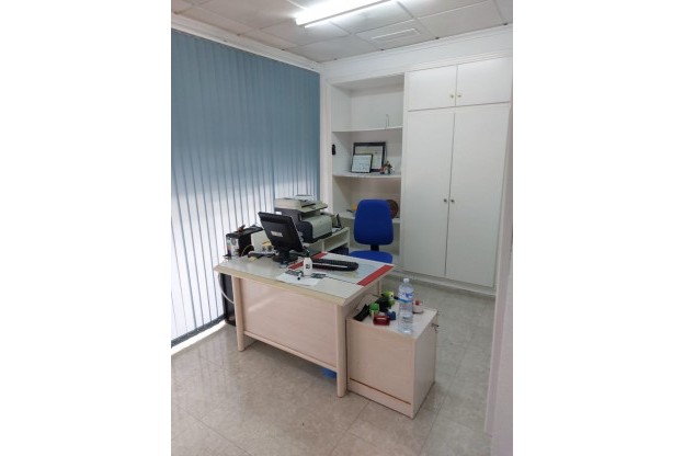 Commercial Unit - Sale - Guardamar del Segura - Guardamar pueblo