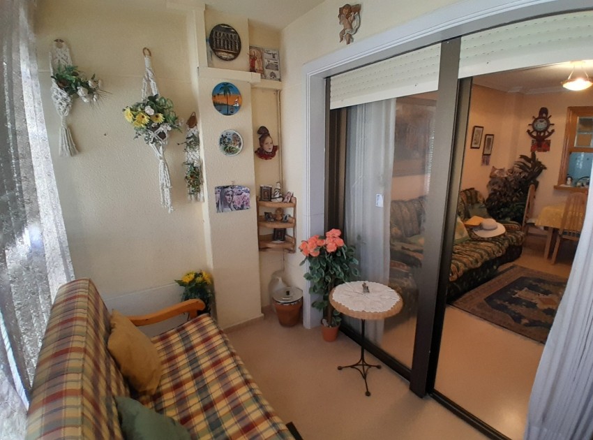 Venta - Apartamento / Piso - Guardamar del Segura - Urbanizaciones
