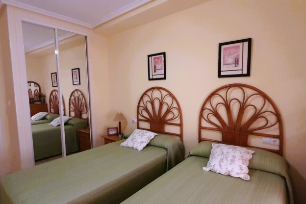 Sale - Apartment / Flat - Guardamar del Segura - Guardamar pueblo