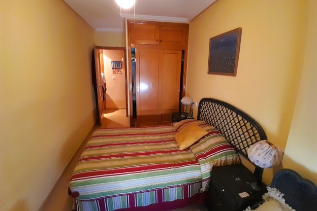 Venta - Apartamento / Piso - Guardamar del Segura - Urbanizaciones