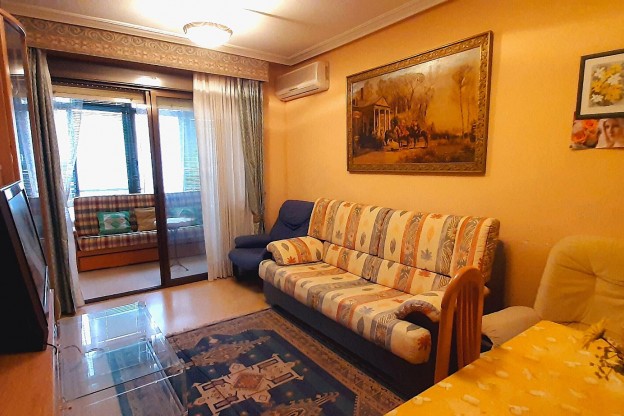 Venta - Apartamento / Piso - Guardamar del Segura - Urbanizaciones